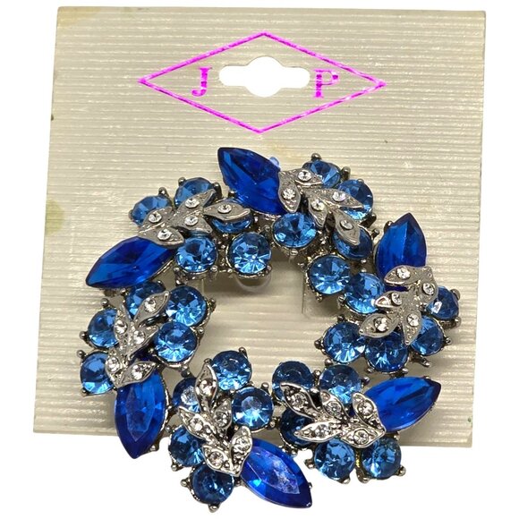 J P Jewelry - JP Blue Crystal Rhinestone‎ Wreath Brooch Pin Silver Tone Floral Design